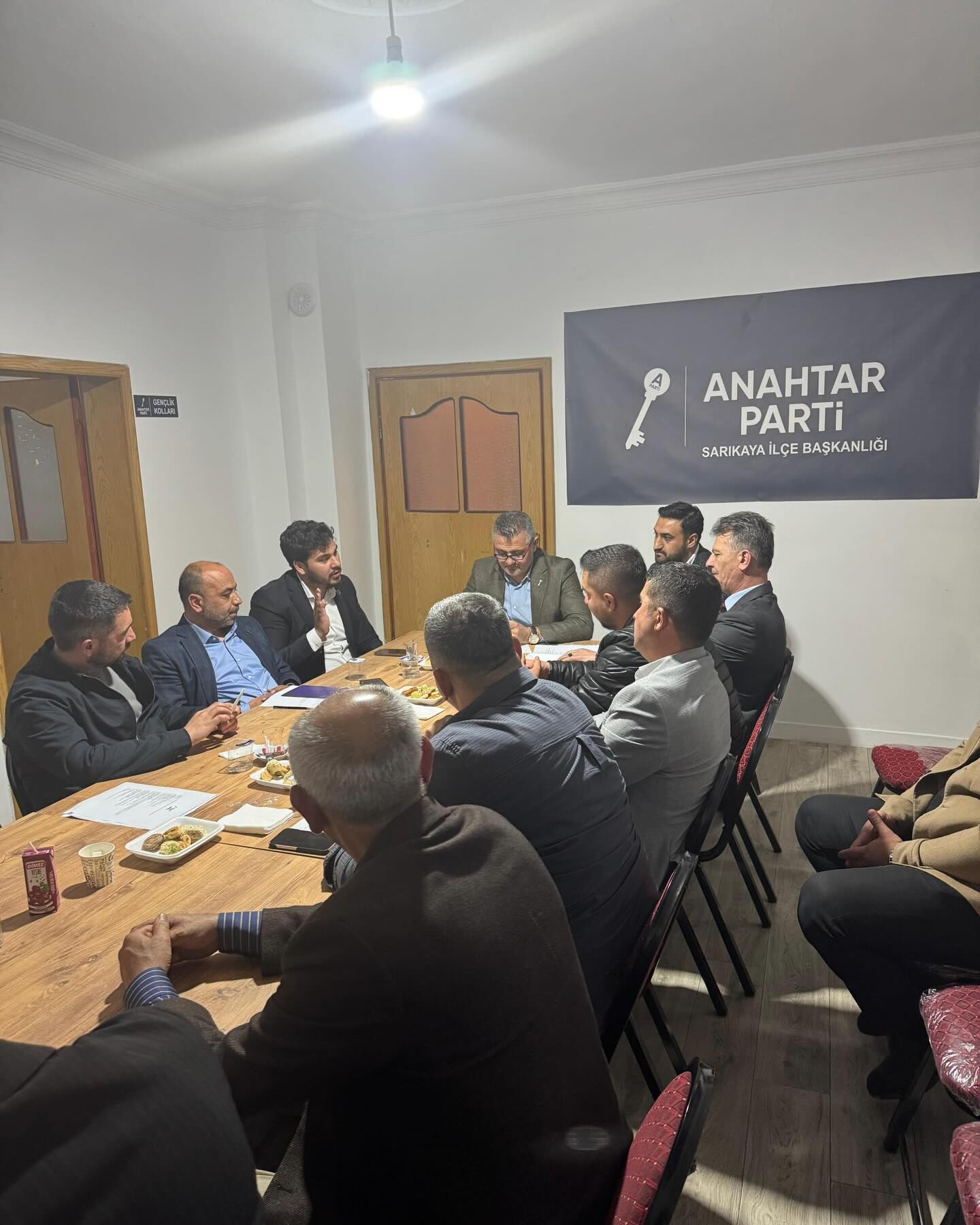 İlçe Başkanları Toplantısı Yapıldı3