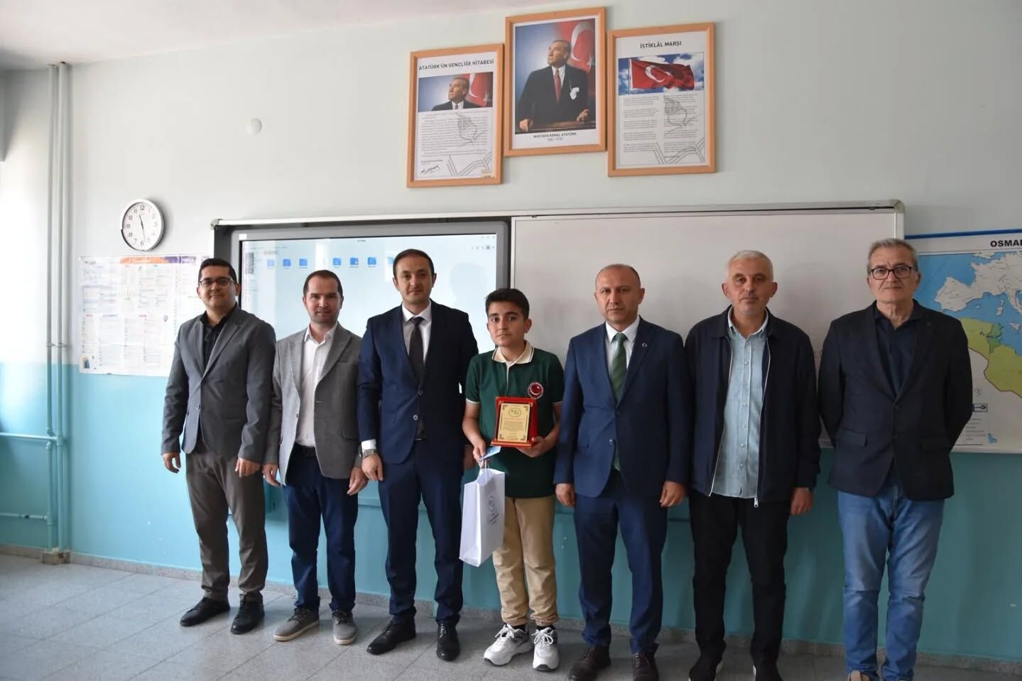 Öğrenciler Ödüllendirildi1