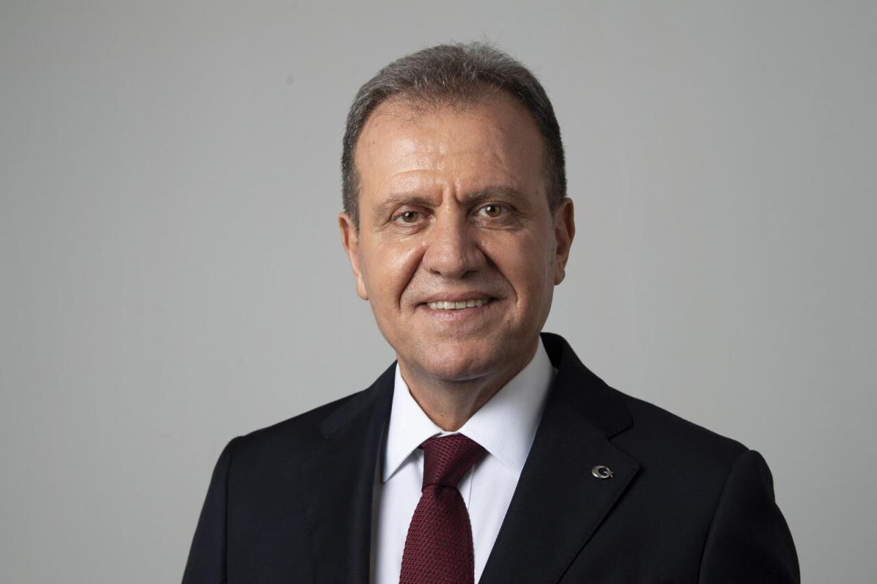 Vahap Seçer