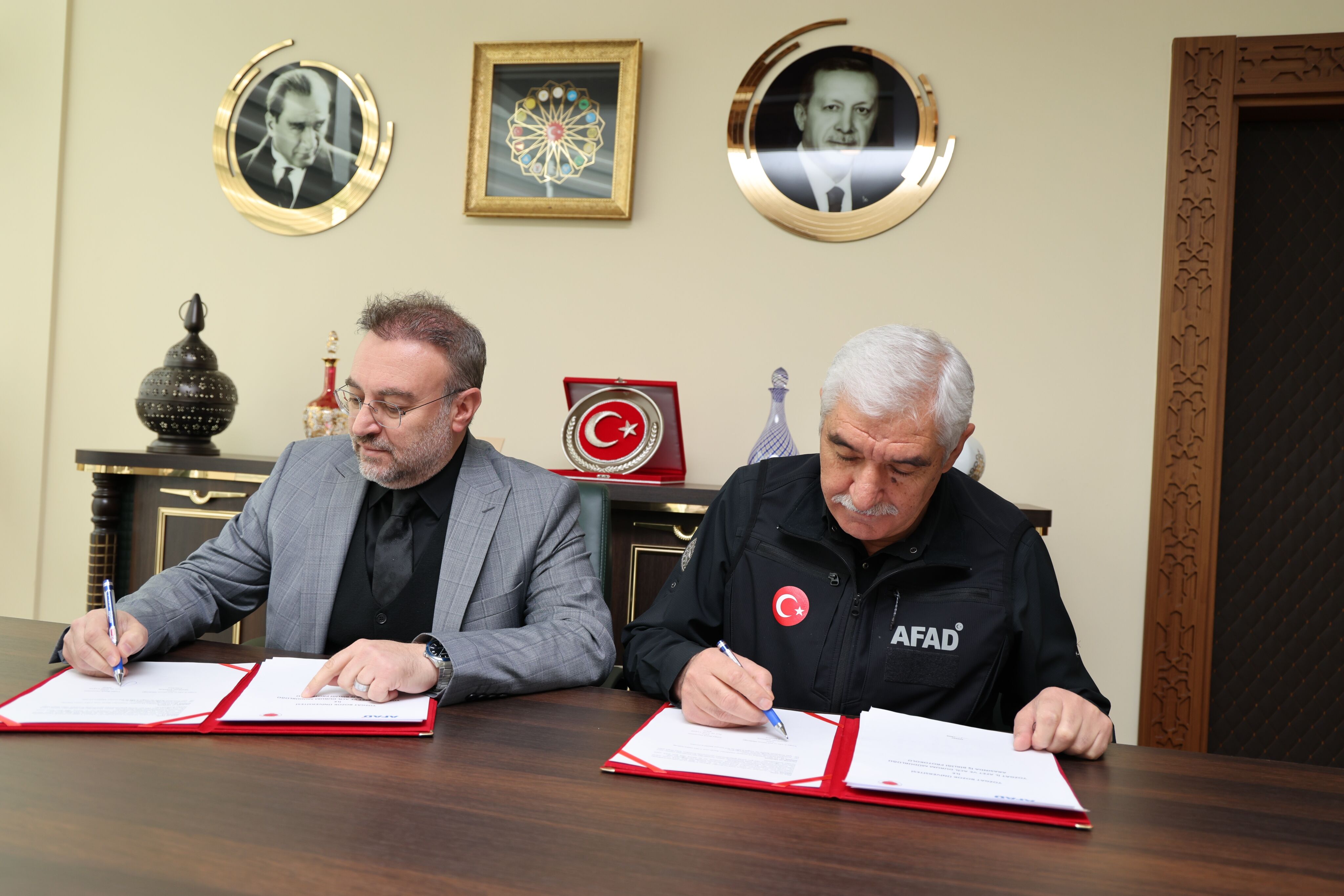 İş Birliği Protokolü Imzalandı 1