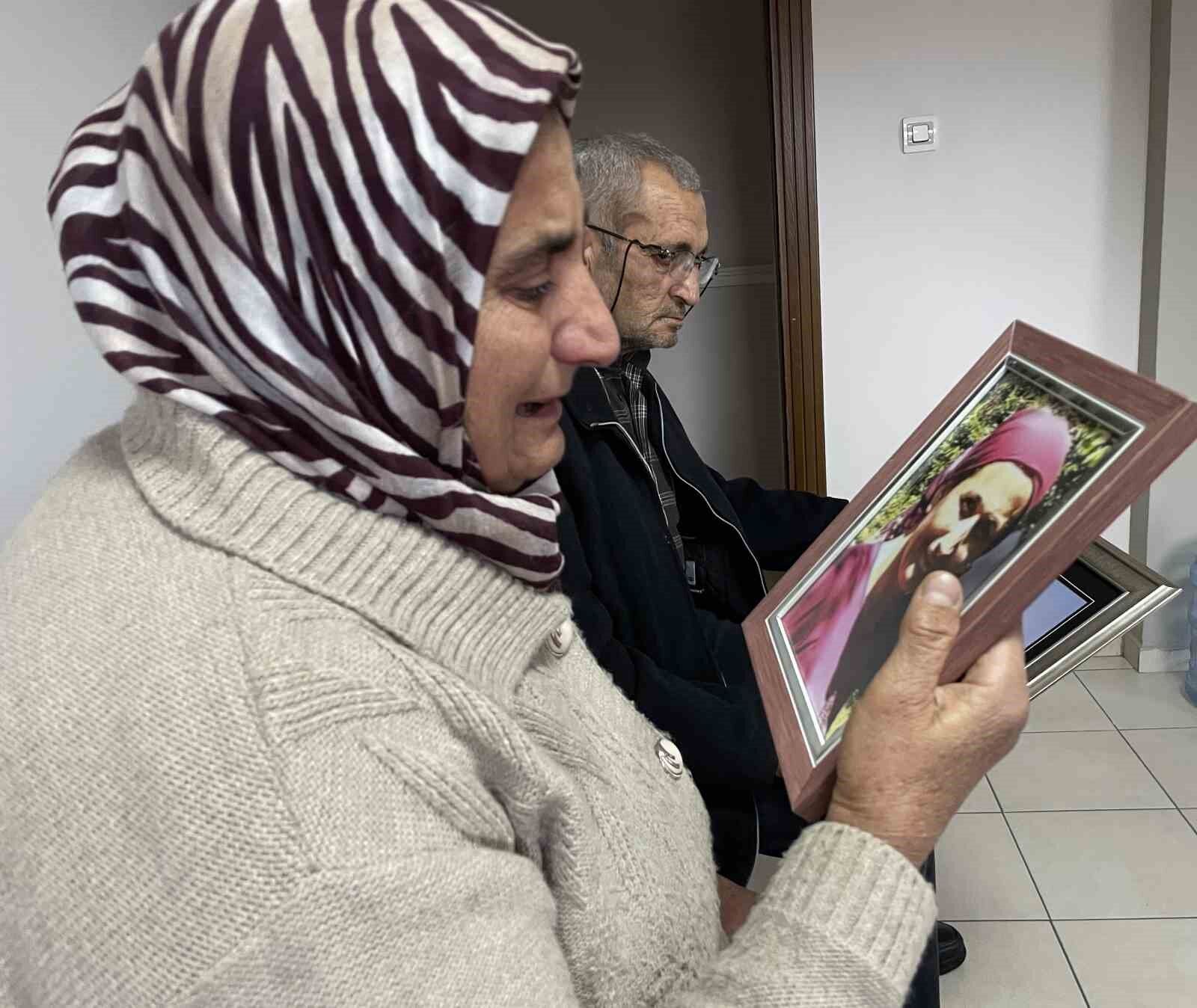 Cinayete Kurban Giden Kadının Cenazesini Arayan Anne Baba 'En Azından Mezarı Olsun'