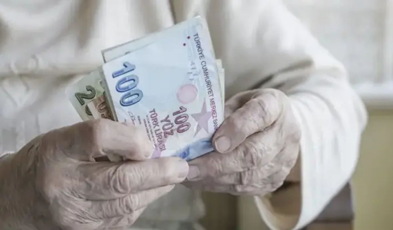 Bayram Ikramiyesi Alacak Emekliler Dikkat Tek Tıkla Hesabınız Boşalabilir (3)