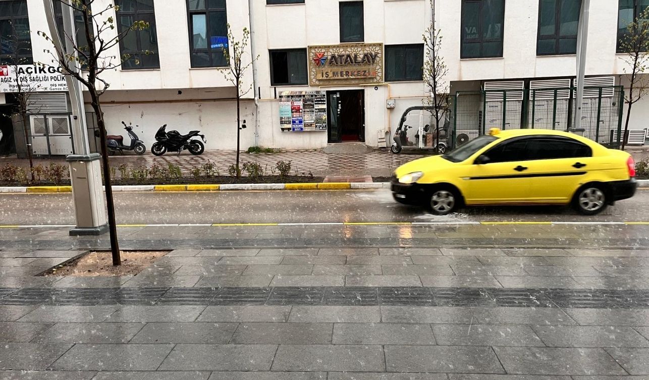 Yozgat’ta Sağanak Etkisi Başladı (3)