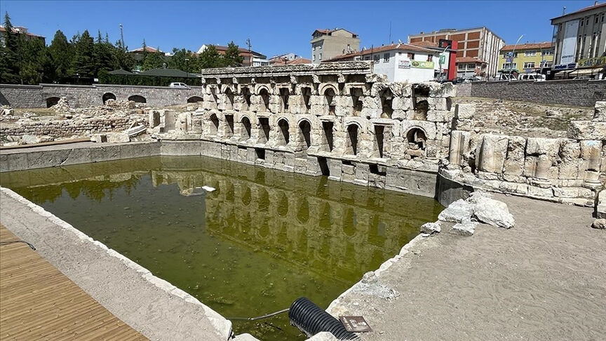 Roma Hamamı Büyülüyor (7)