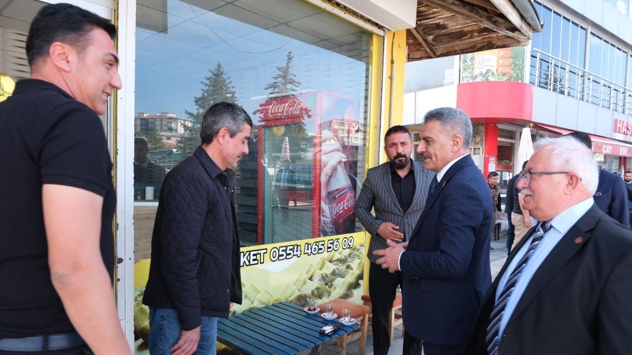 Yozgat Valisi Özkan Sarıkaya’da Esnaf Ve Vatandaşlarla Buluştu (3)