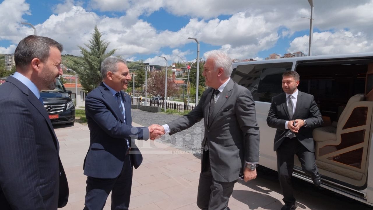 Tamer Karadağlı (2)-1