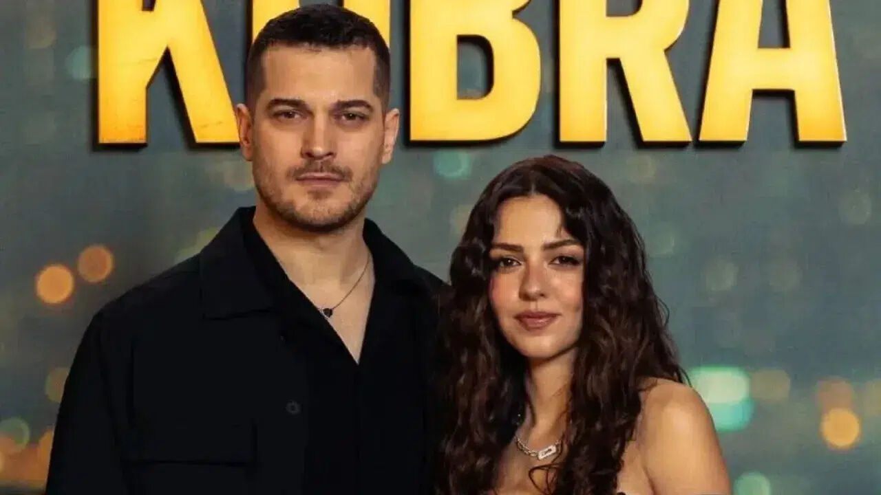 Aslıhan Malbora (1)