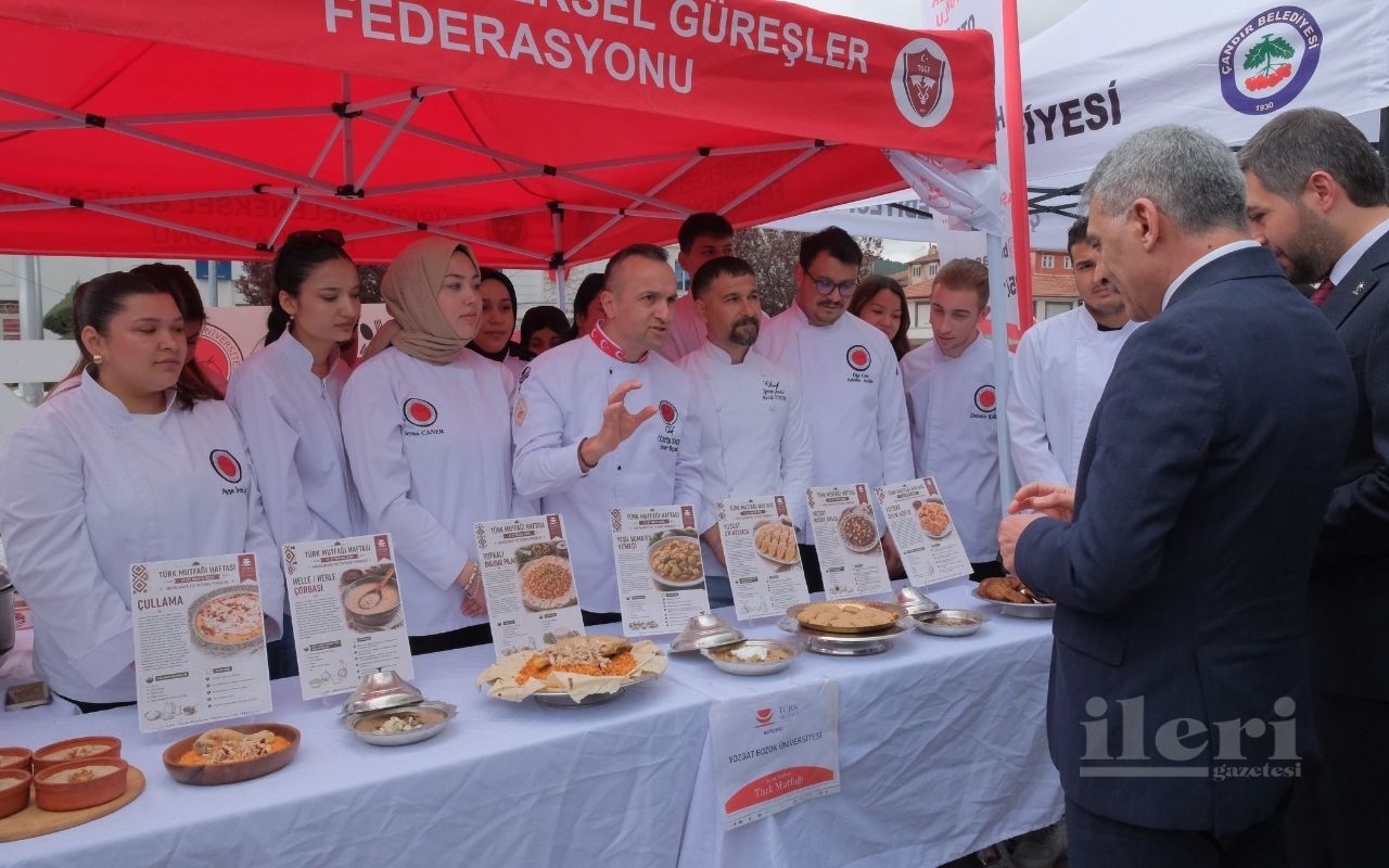 Yozgat Cumhuriyet Meydanında Lezzet Şöleni (4)