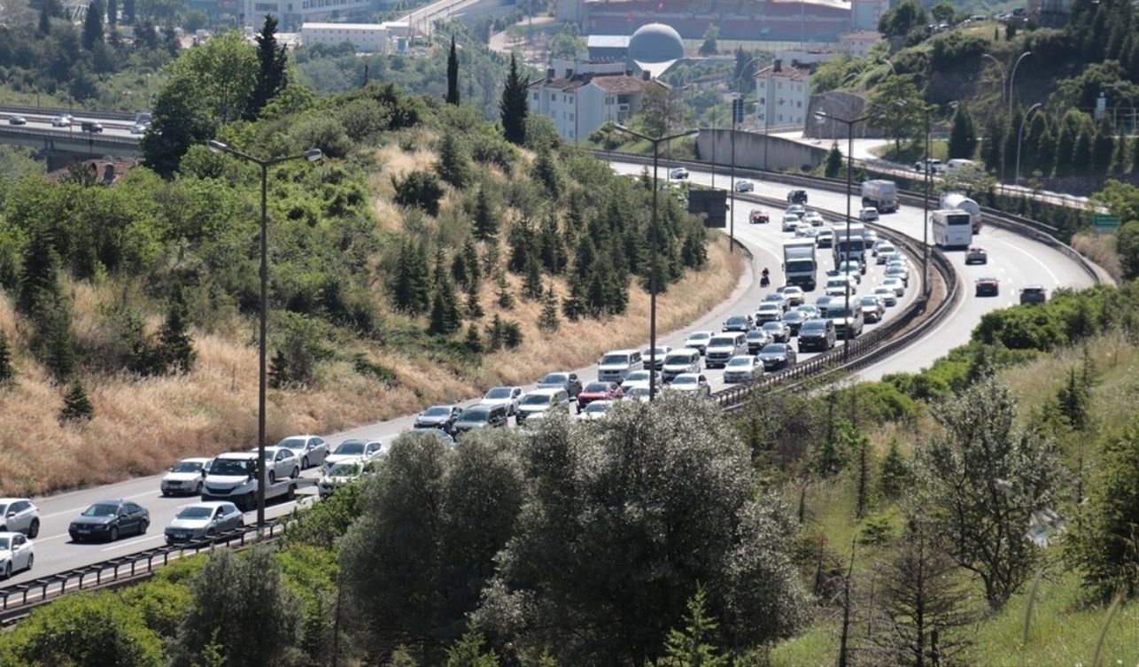 Bayram Dönüş Trafik (2)