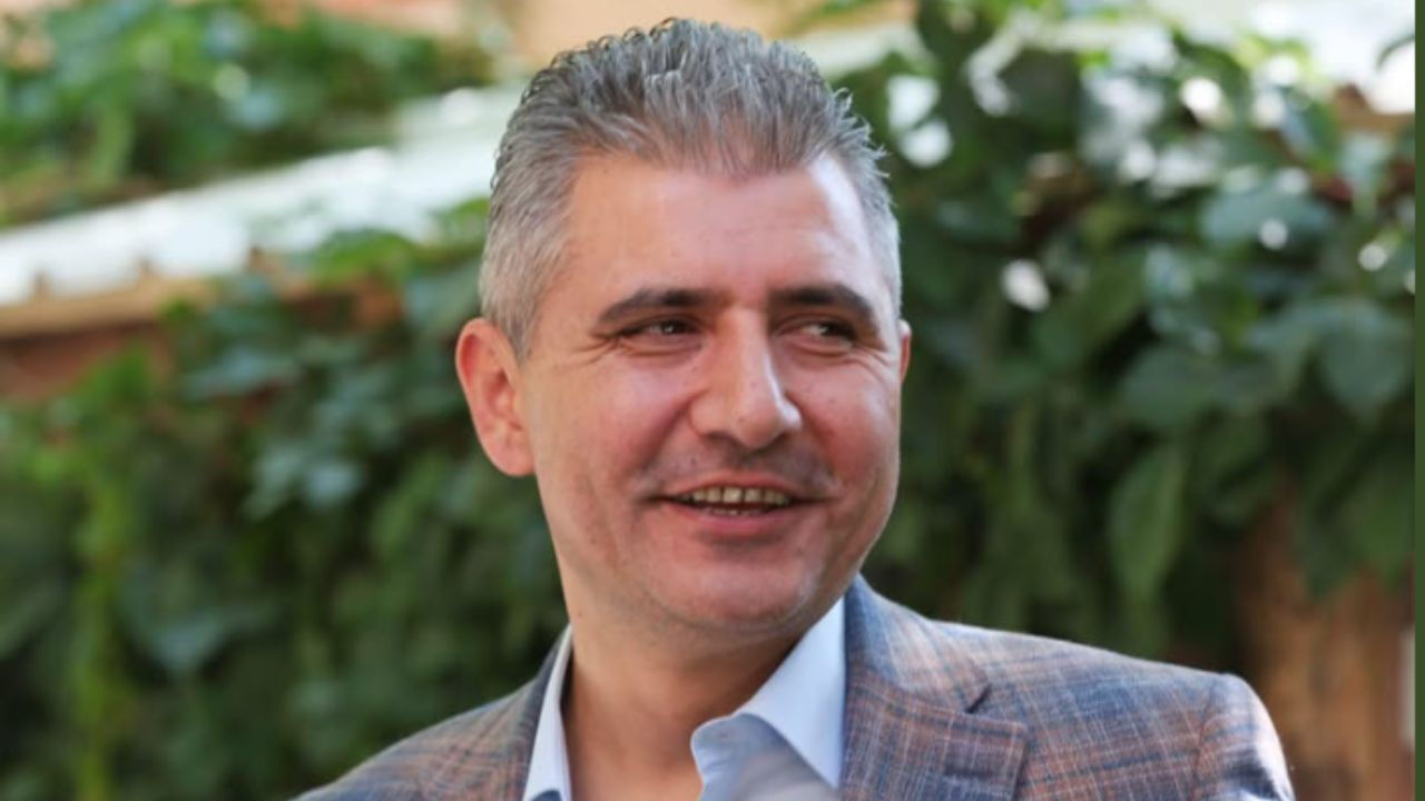 Iş Insanı (1)