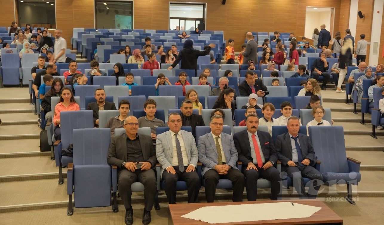 Dilimizin Zenginlikleri Yıl Sonu Şöleni (3)