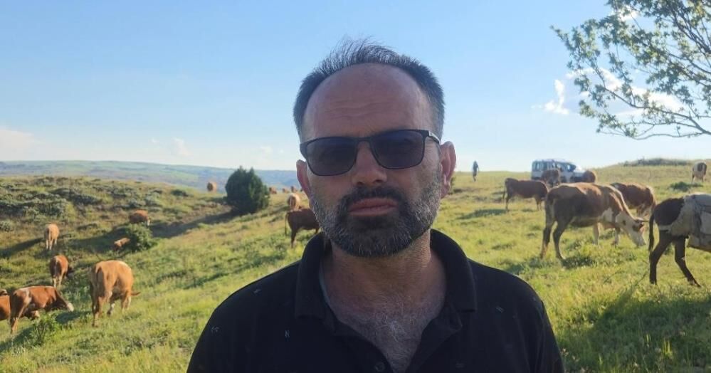 Uyarırken Bile Üzerinde Gezdi 1