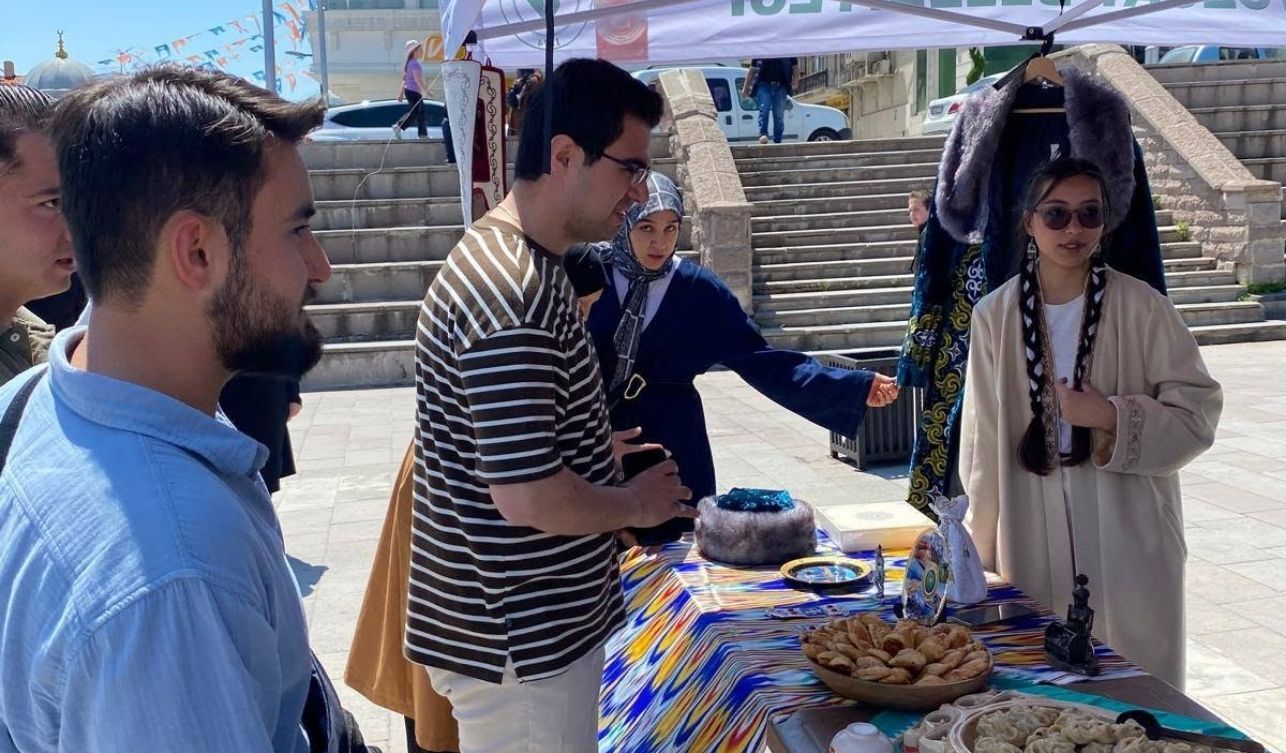 Türk Dünyası Kültür Günleri Yozgat'ta Yoğun Katılımla Gerçekleştirildi (2)
