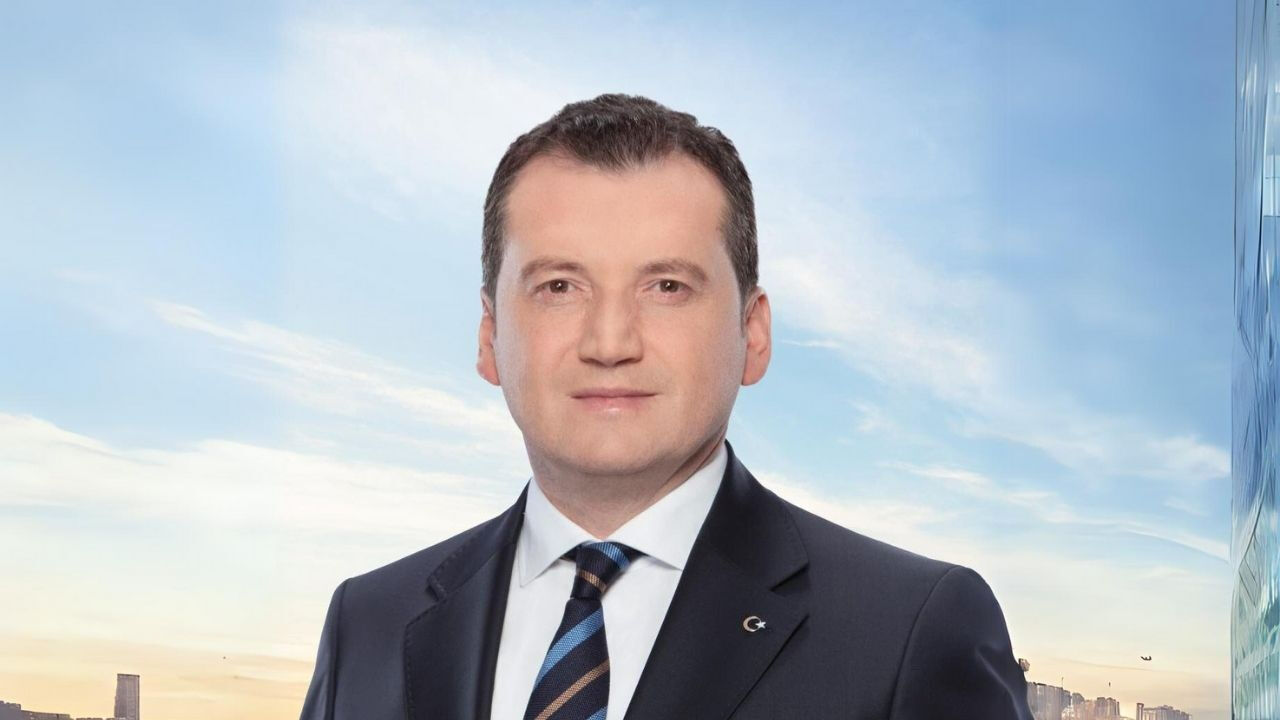 Bora Balcıoğlu (1)