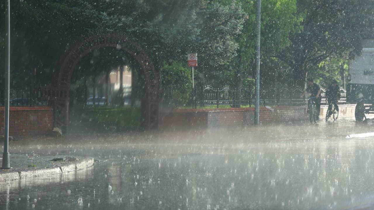 Yağmur (1)