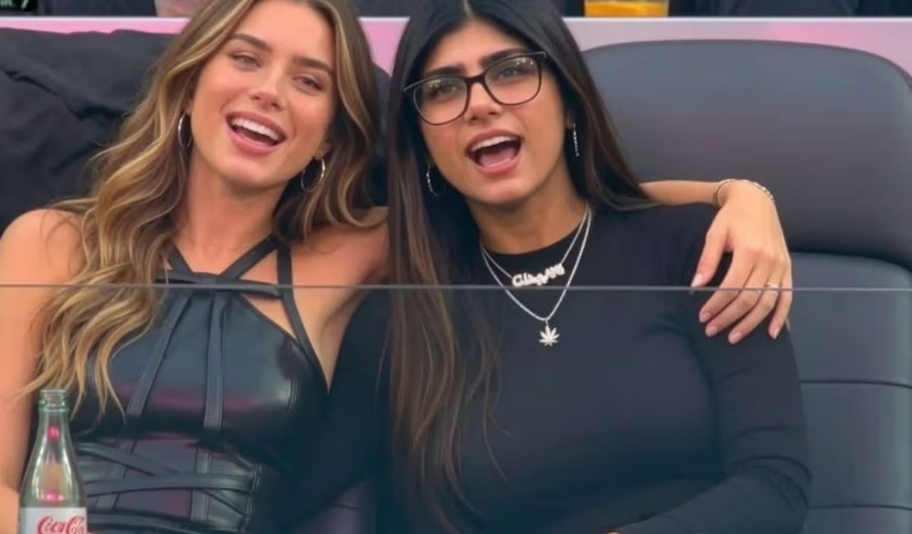 Mia Khalifa Kimdir Dünya Kupası Maçına Gitti Mi Kaç Yaşında, Ne Iş Yapıyor Mia Khalifa Neden Gündem Oldu (2)
