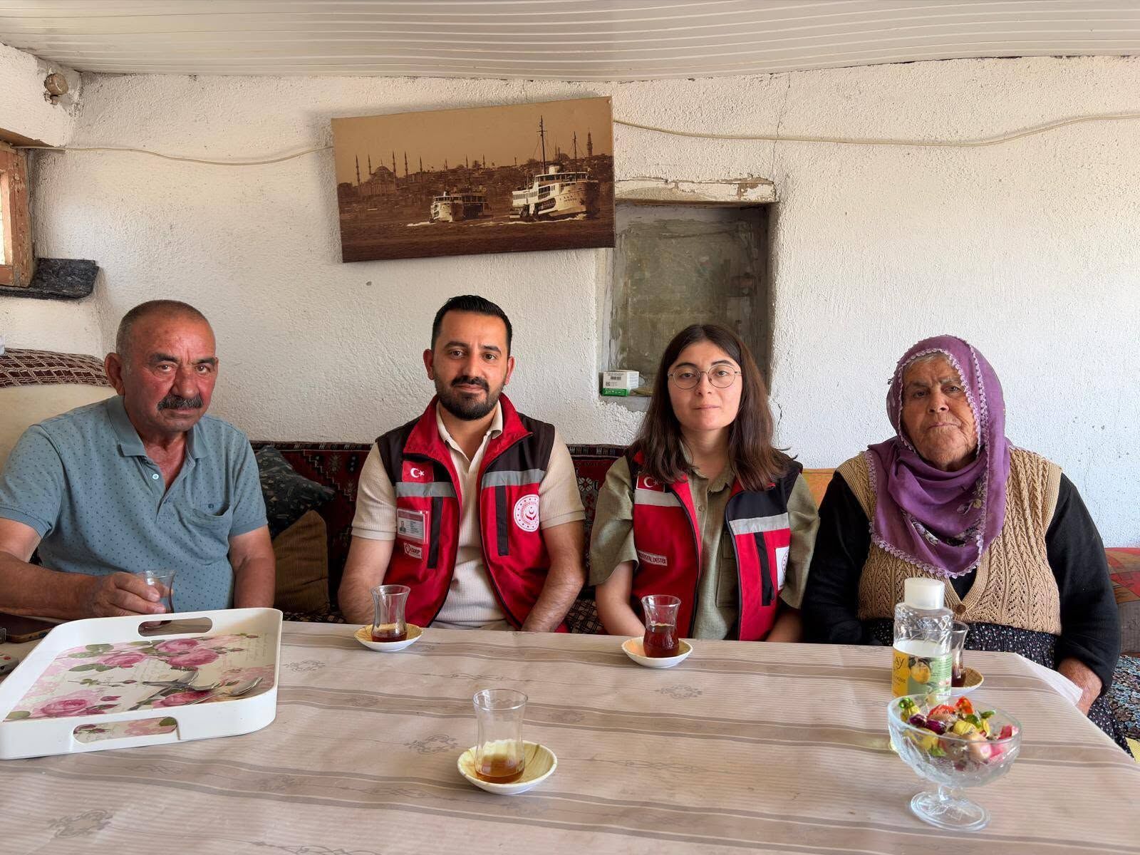 Anlamlı Babalar Günü Ziyareti (2)