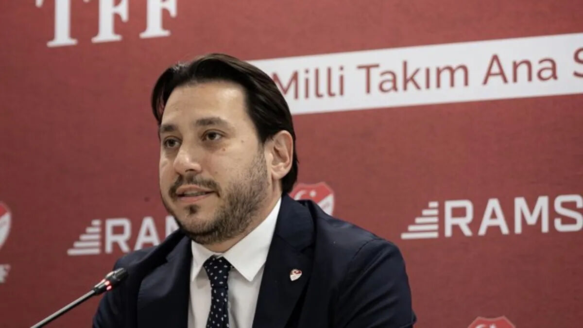 Mustafa Eroğut (2)