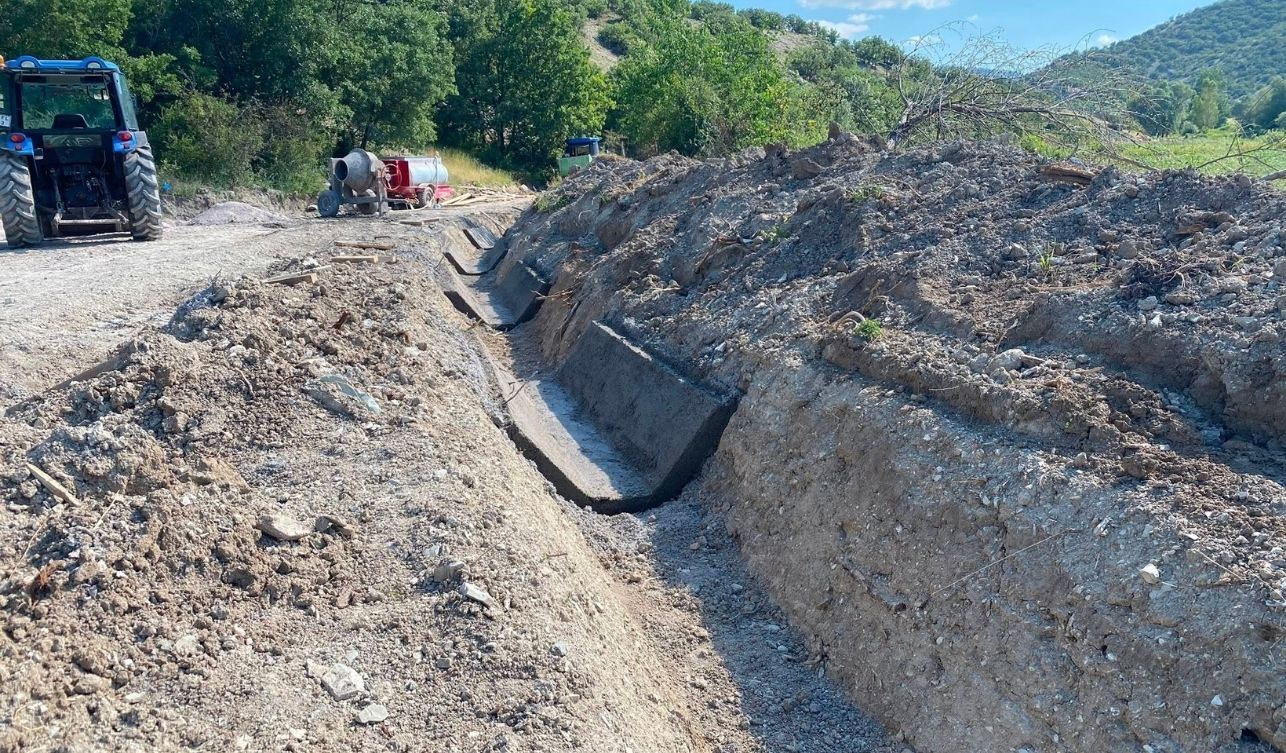 Saraykent’te Sulama Kanalı Çalışmaları Yerinde Incelendi (3)
