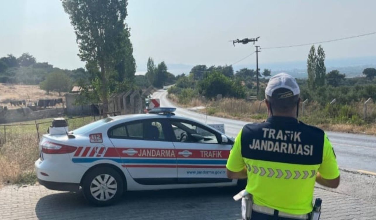 Yozgat’ta Jandarmadan Güvenlik Ve Trafik Denetimi Ehliyetsiz Sürücüye 40 Bin Tl Ceza (1)