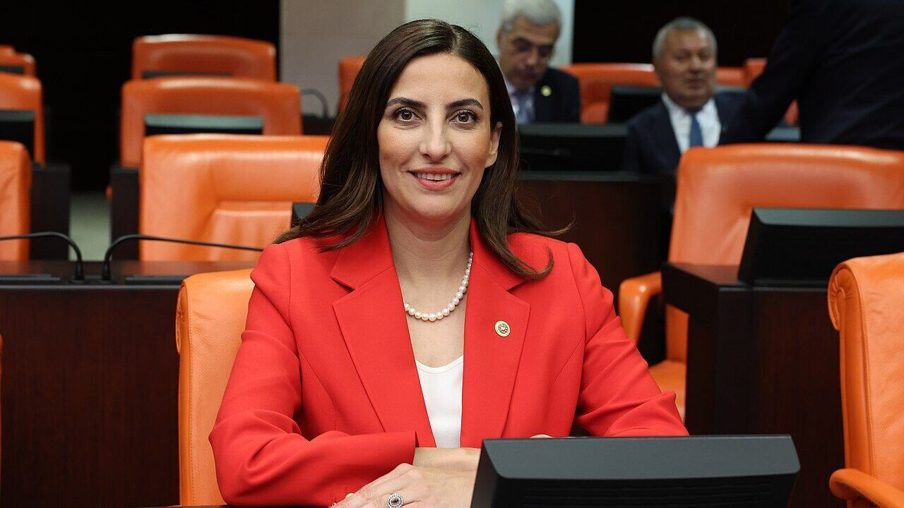 Evrim Rızvanoğlu (1)