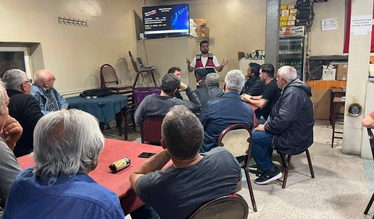 Sorgun’da Vatandaşlara Siber Güvenlik Eğitimi Verildi (2)