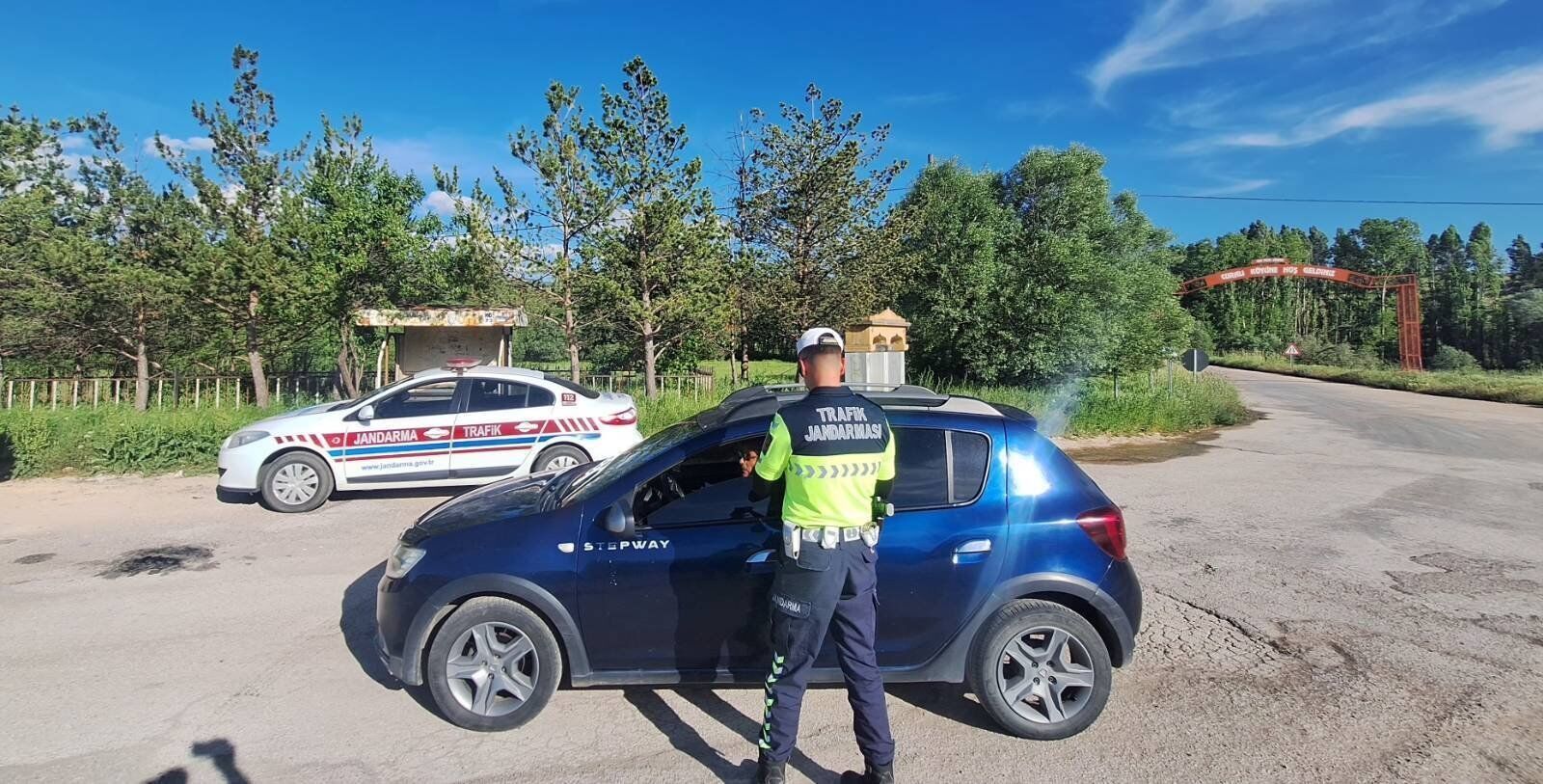 Jandarma Zehirlenmelere Karşı Bilgilendirdi