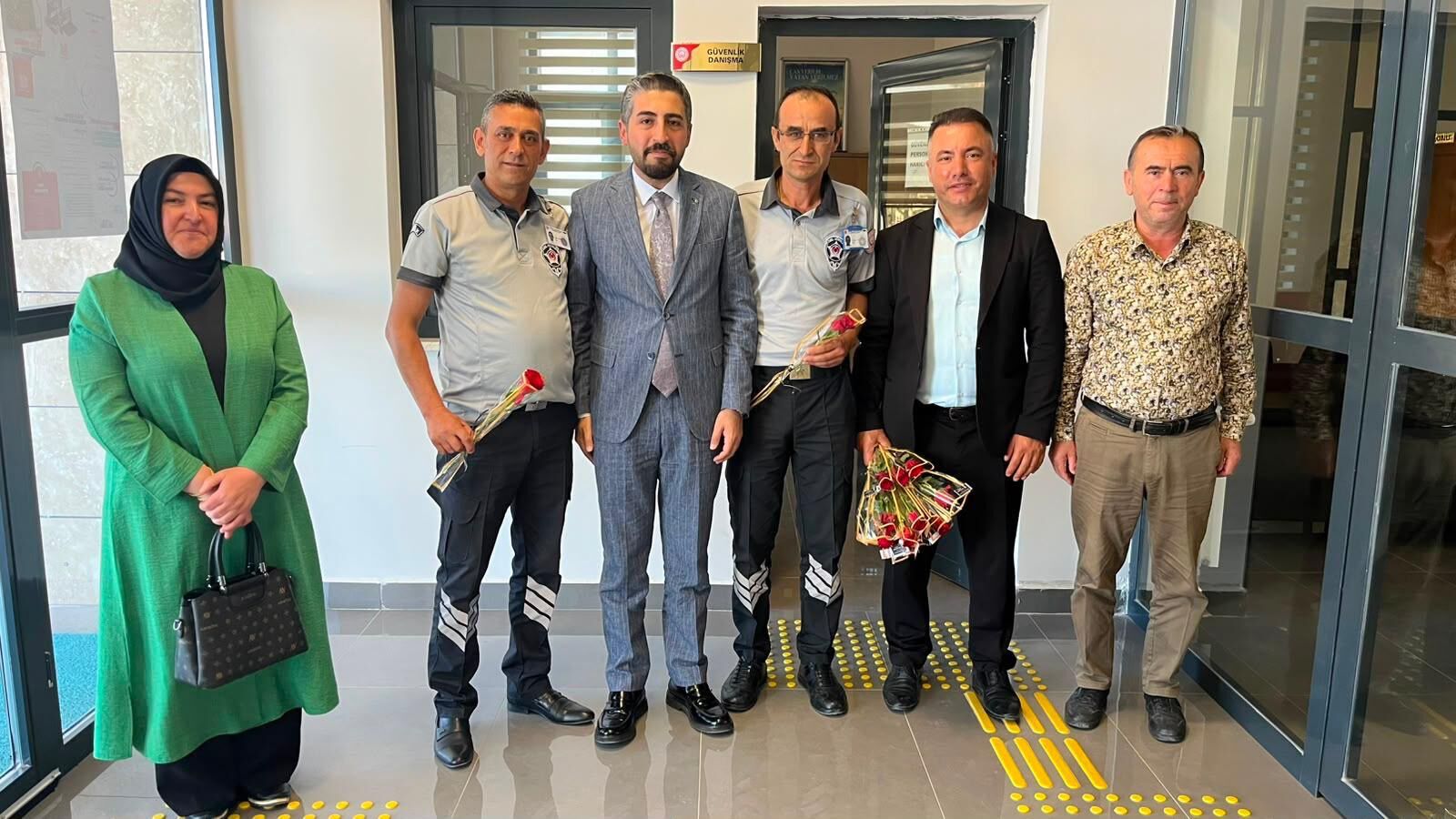 Başkan Şimşek’ten Özel Güvenlik Personeline Anlamlı Ziyaret (4)