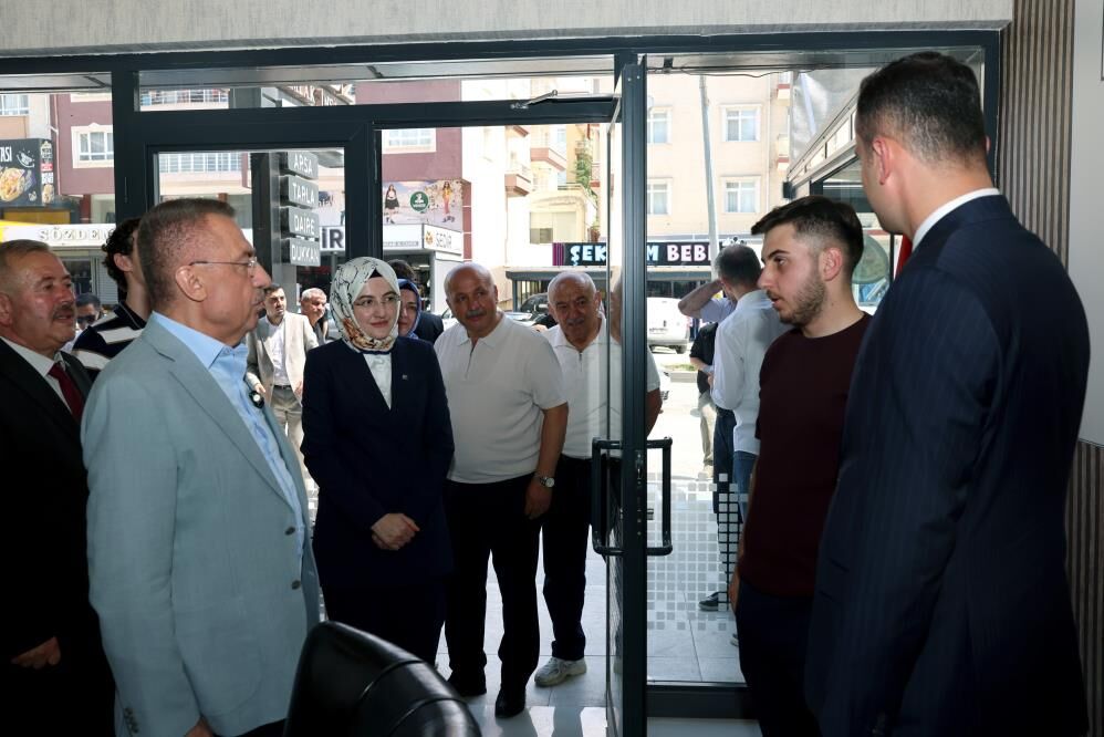 Sanayicilerle Bir Araya Geldi1