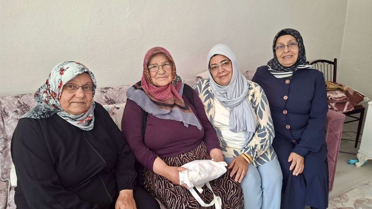 Yozgat'ta Ak Kadınlardan Vefa Ziyareti (1)