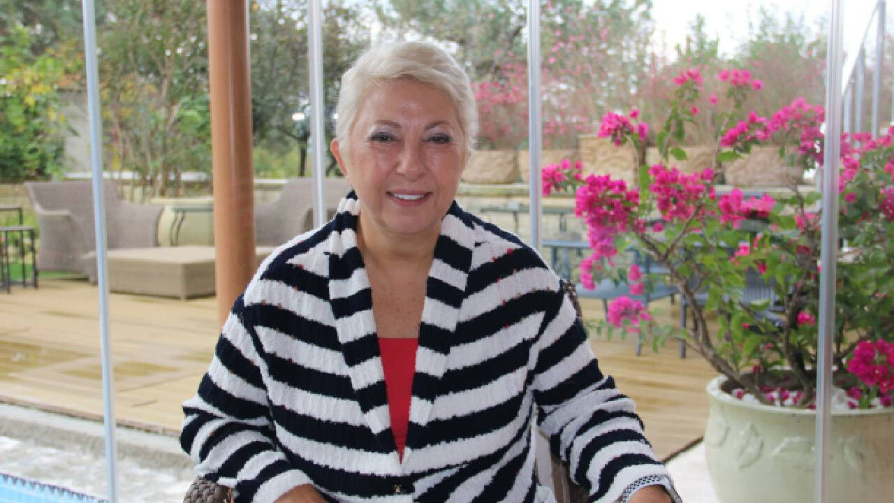 Nesrin Nas (2)