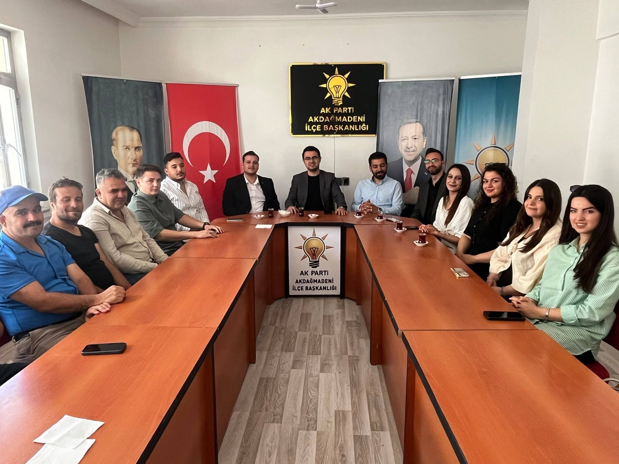 Ak Gençlik Buluştu1