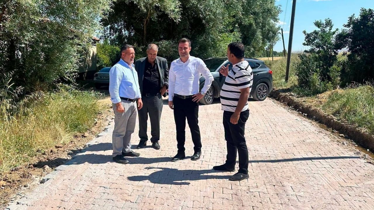 Sarıkaya Kaymakamı Demirkıran, Bebek Köyündeki Yol Çalışmalarını Inceledi (3)