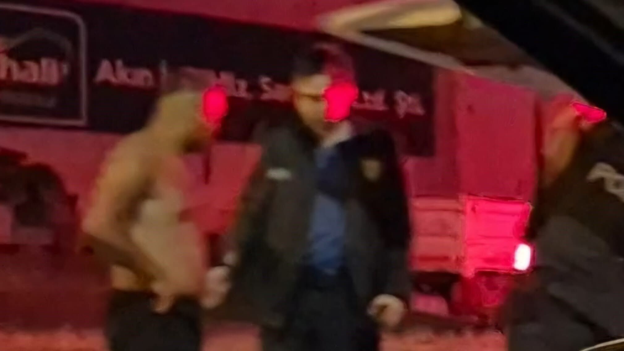 İzinli Olarak Cezaevinden Çıkan Şahıs Annesini Bıçakla Kovaladı (1)