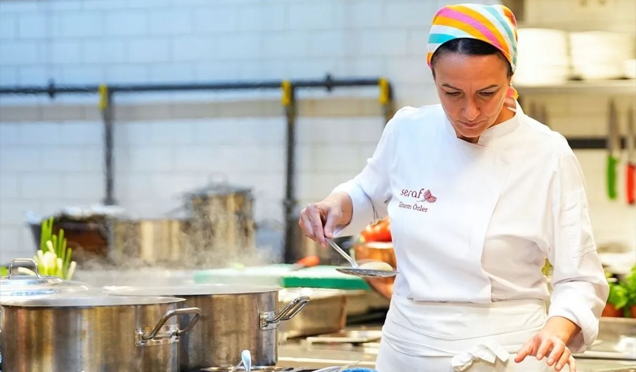 Sinem Özler Kimdir Hangi Restoranda Kaç Yaşında Nereli Evli Mi Michelin Yıldız Var Mı Nato'da Yemek Yaptı Mı (2)