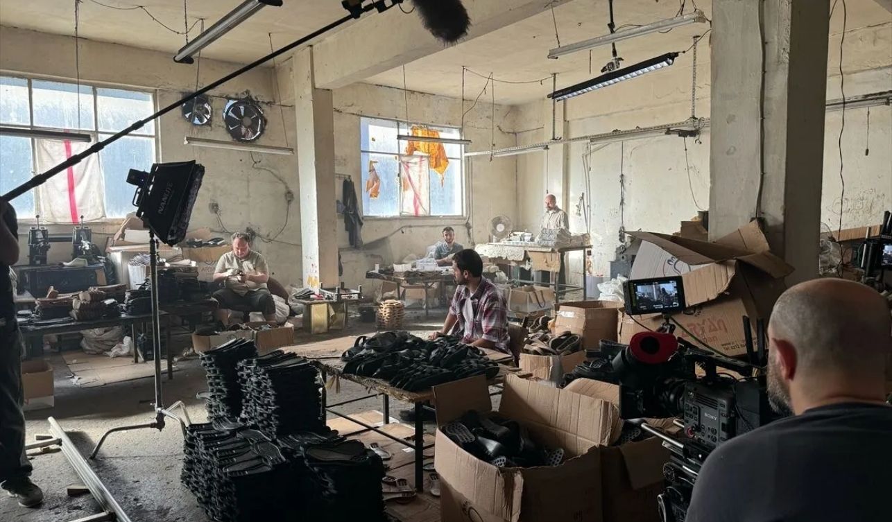 Trt Sinema Ortak Yapımı On Kere Daha Filmi 15 Temmuz'da Izleyiciyle Buluşacak (2)