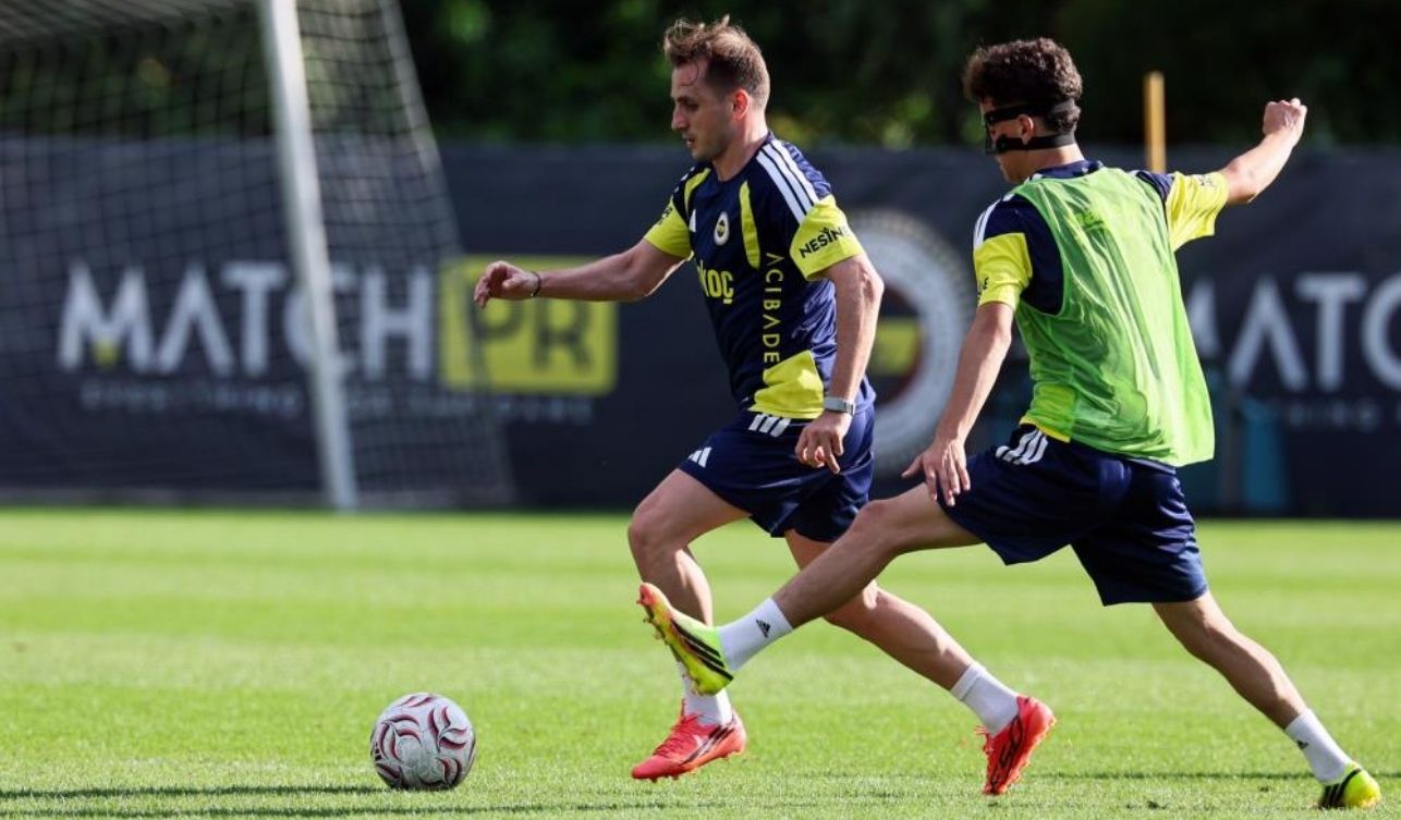 Fenerbahçe, Yeni Sezon Hazırlıklarını Sürdürüyor (2)