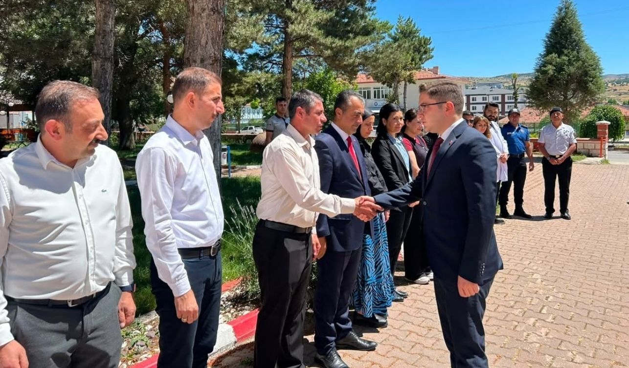 Çayıralan Kaymakamı Recep Bostancı Görevine Başladı (1)