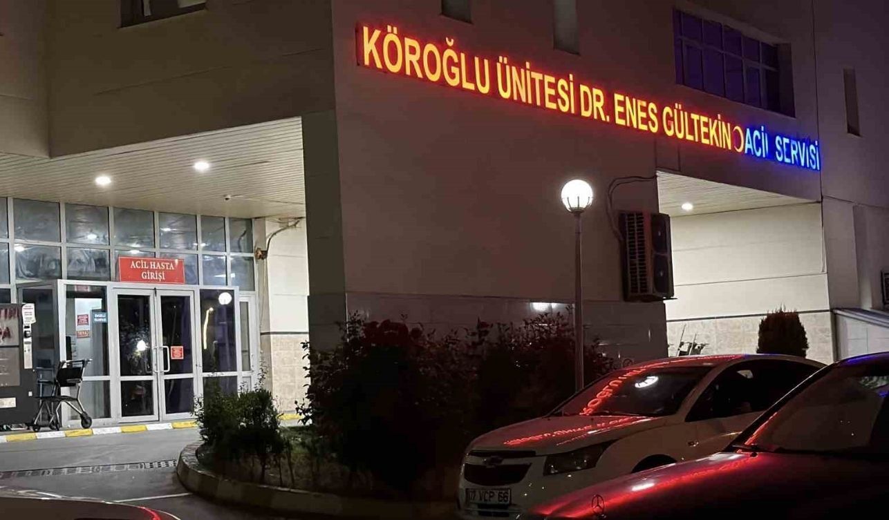 Kavgayı Ayırmaya Çalışan Baba Ve Oğlu Hastanelik Oldu (2)