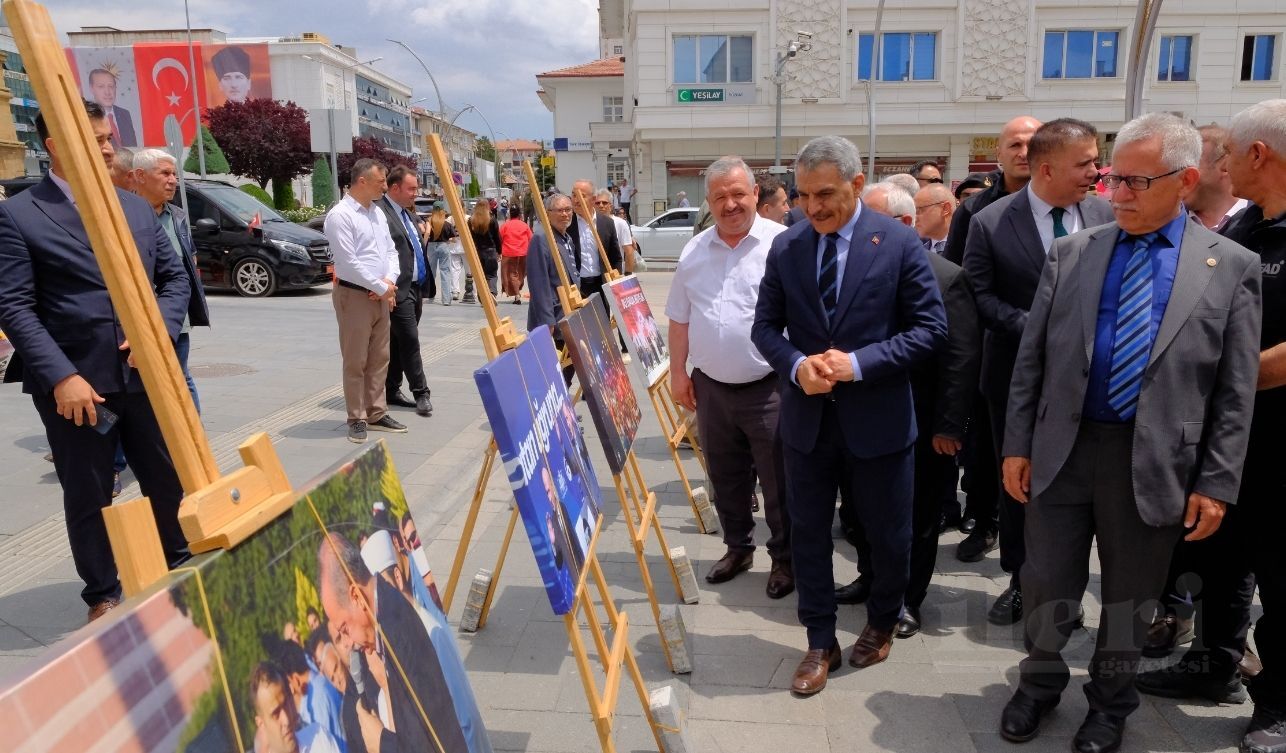 15 Temmuz'un Izleri Sergilendi (3)