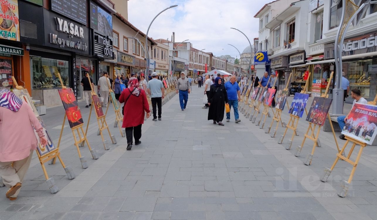 15 Temmuz'un Izleri Sergilendi (5)