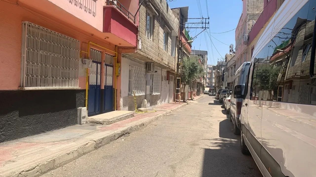 Kan Donduran Olay! Eşini Av Tüfeğiyle Vurdu (1)