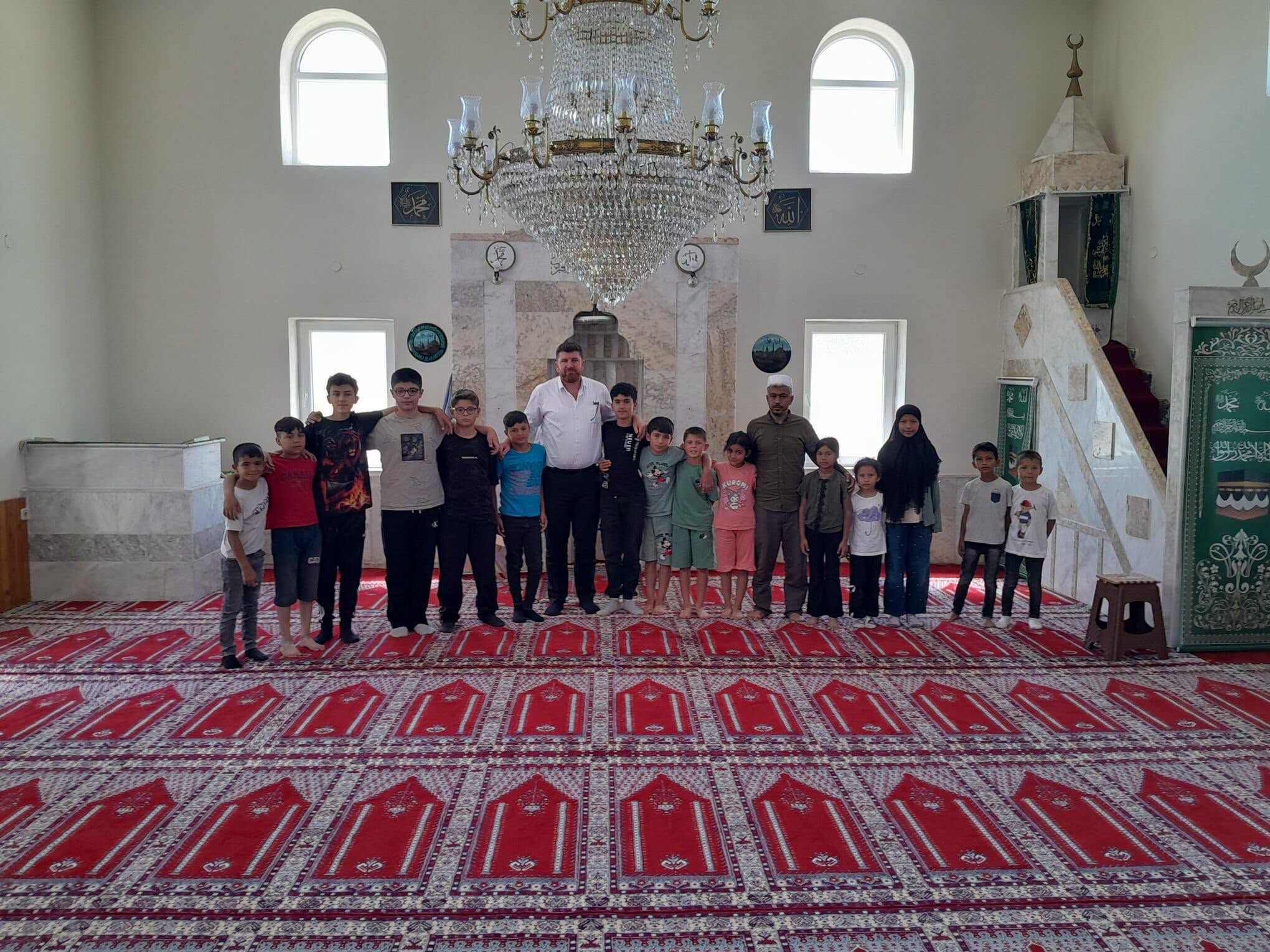 Öğrencilerle Bir Araya Geldi1