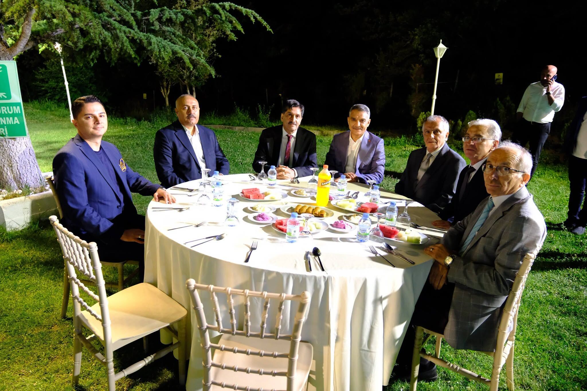 Vali Özkan, Möhür Ailesinin Mutlu Gününe Katıldı (2)