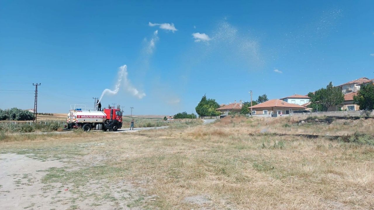 Yozgat'ta Yangın Ihbarları Peş Peşe Geliyor! (4)