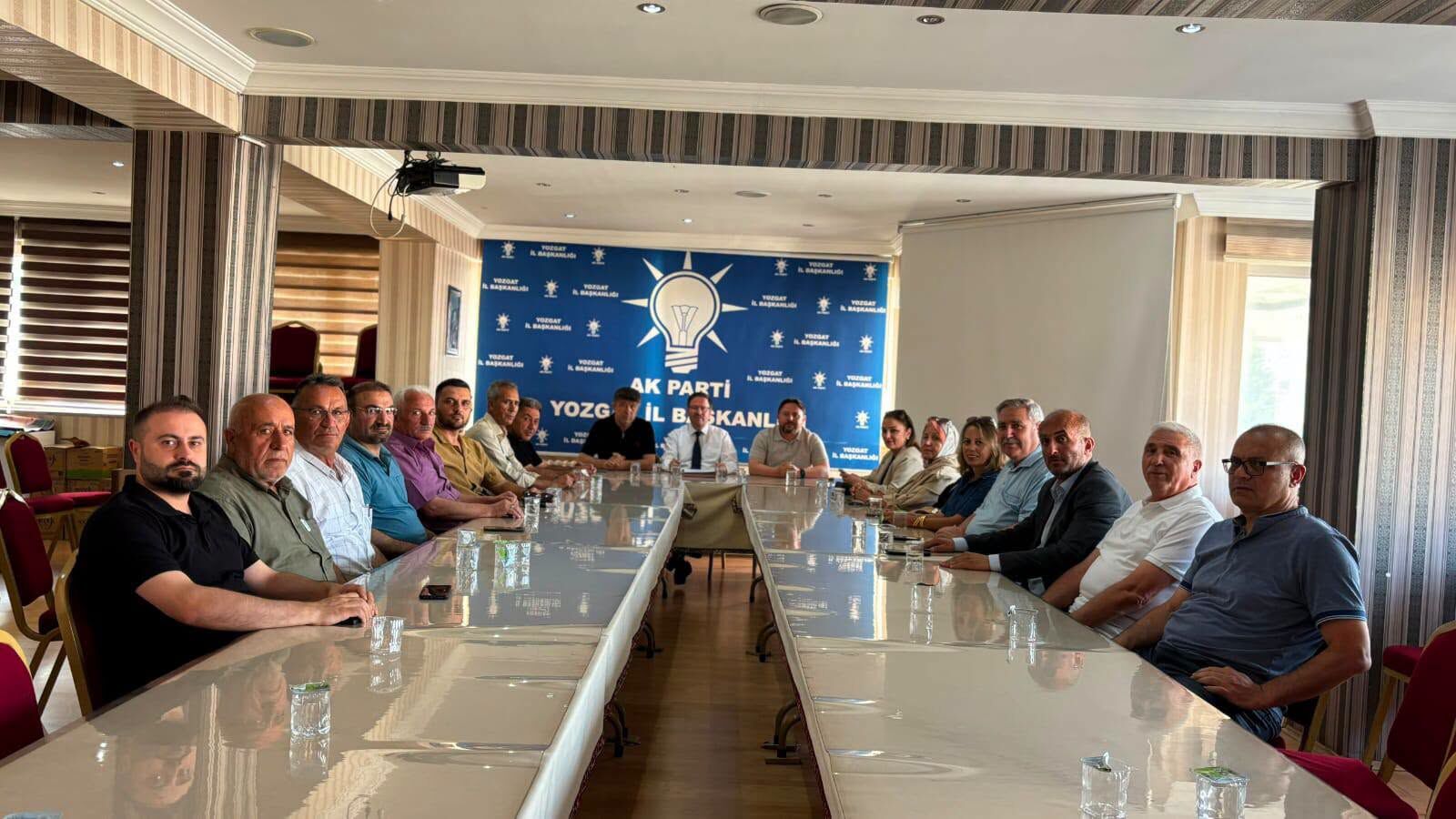 Ak Parti Yozgat İl Yönetim Kurulu Toplandı (1)