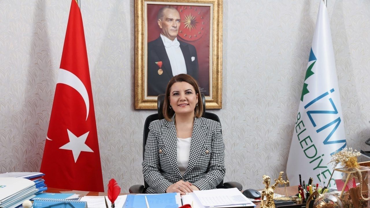 İzmit Belediye Başkanı Fatma Kaplan Hürriyet Kimdir, Neden Gözaltına Alındı (2)