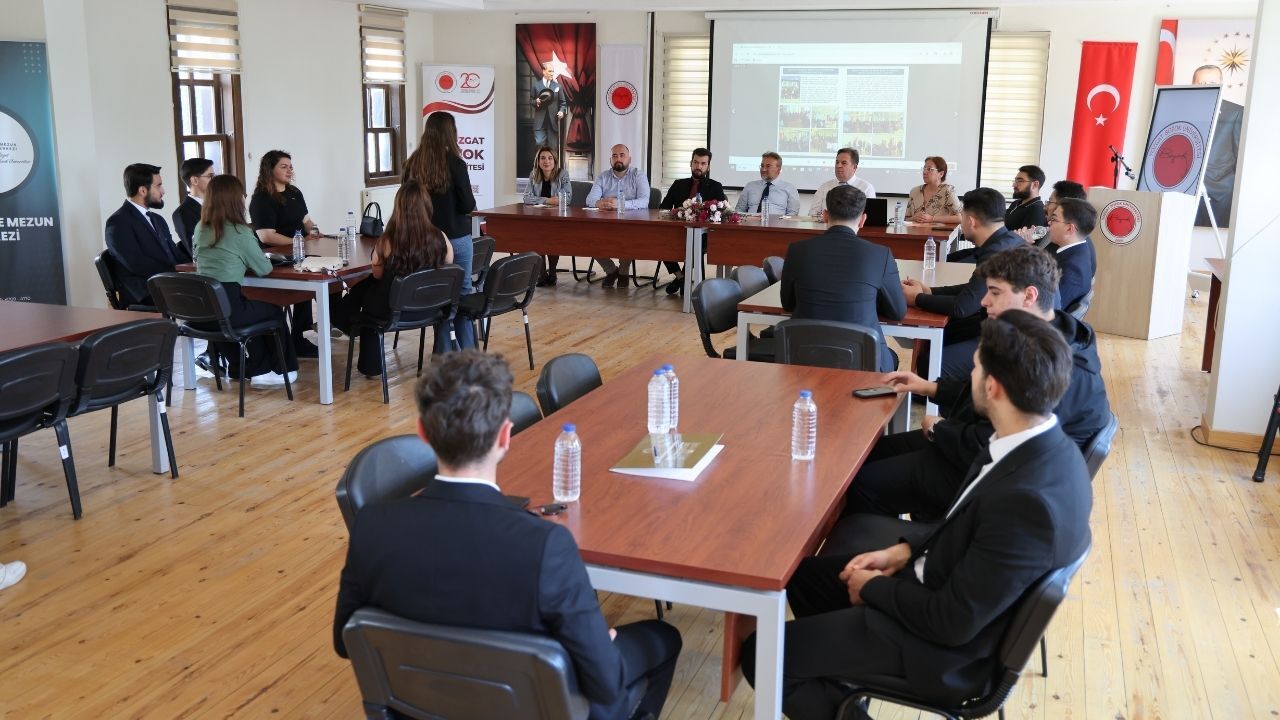 Yozgat Bozok Üniversitesi Mezunları Geleceğin Kariyer Ağı Için Buluştu (4)