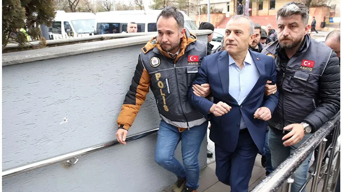 Tuncay Sonel (3)