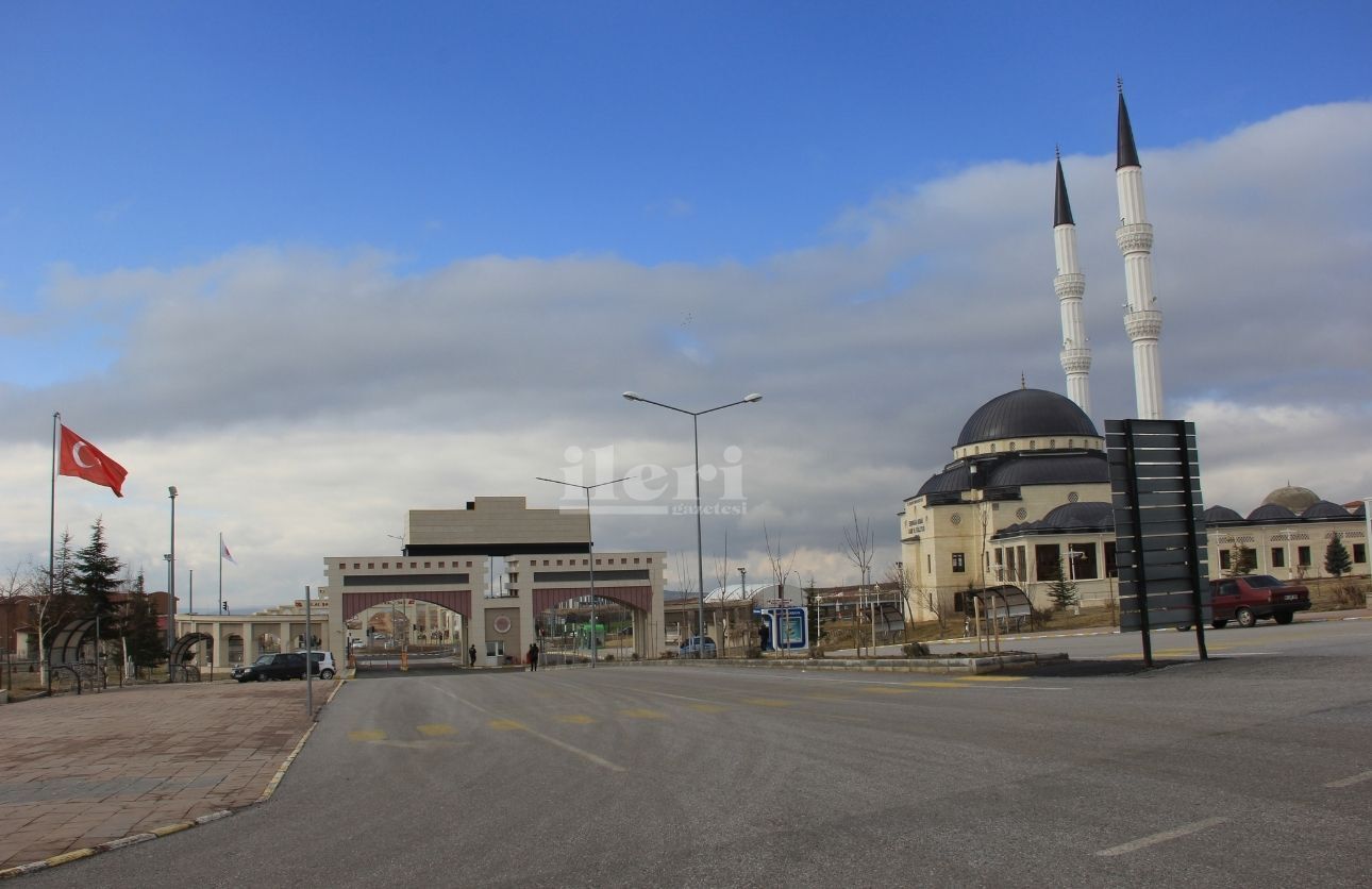 Bozok Üniversitesi 72 sözleşmeli personel alacak: Başvuru şartları netleşti